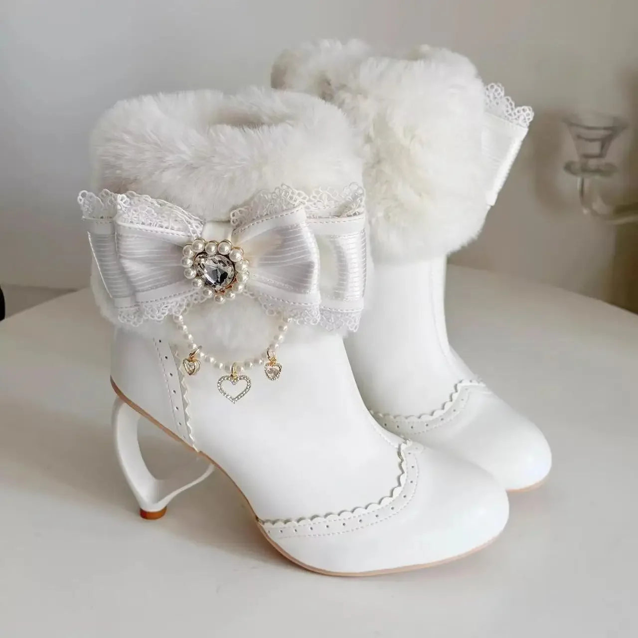 Bow Heart-shaped with Pearl Jewelry Boots