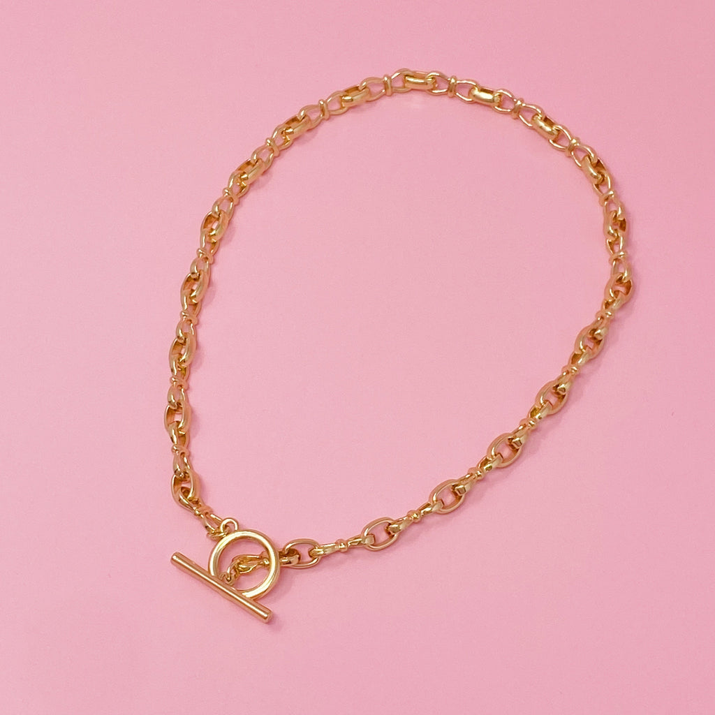 Luxe Chain Toggle Closure Necklace