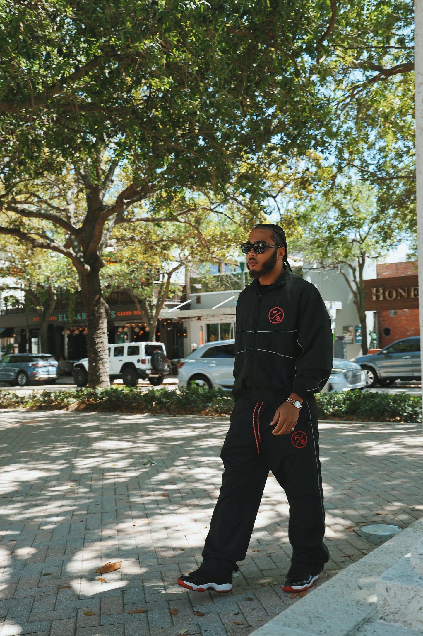 MOTION Nylon Pants (BRED)