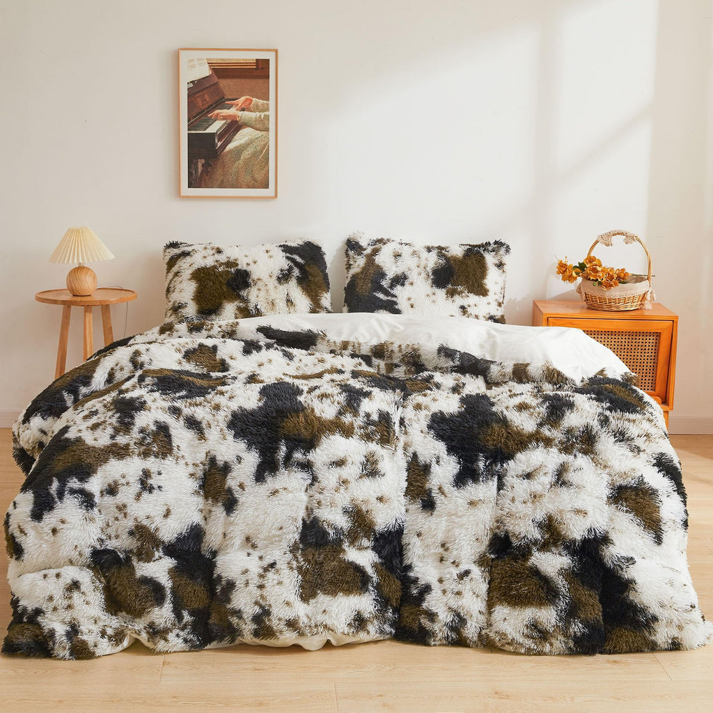 XeGe Cheetah Print Fluffy Faux Fur Duvet Cover Set, 3 Pieces Soft Plush Shaggy Fuzzy Bedding Set(1 Faux Fur Leopard Print Comforter Cover + 2 Furry Pillow Cases), Zipper Closure(King, Pink)