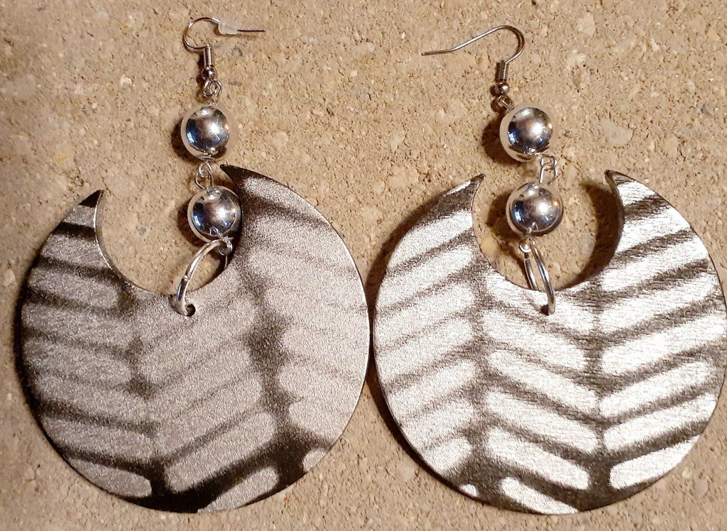 Abstract handpainted Mudcloth print Wooden Earrings