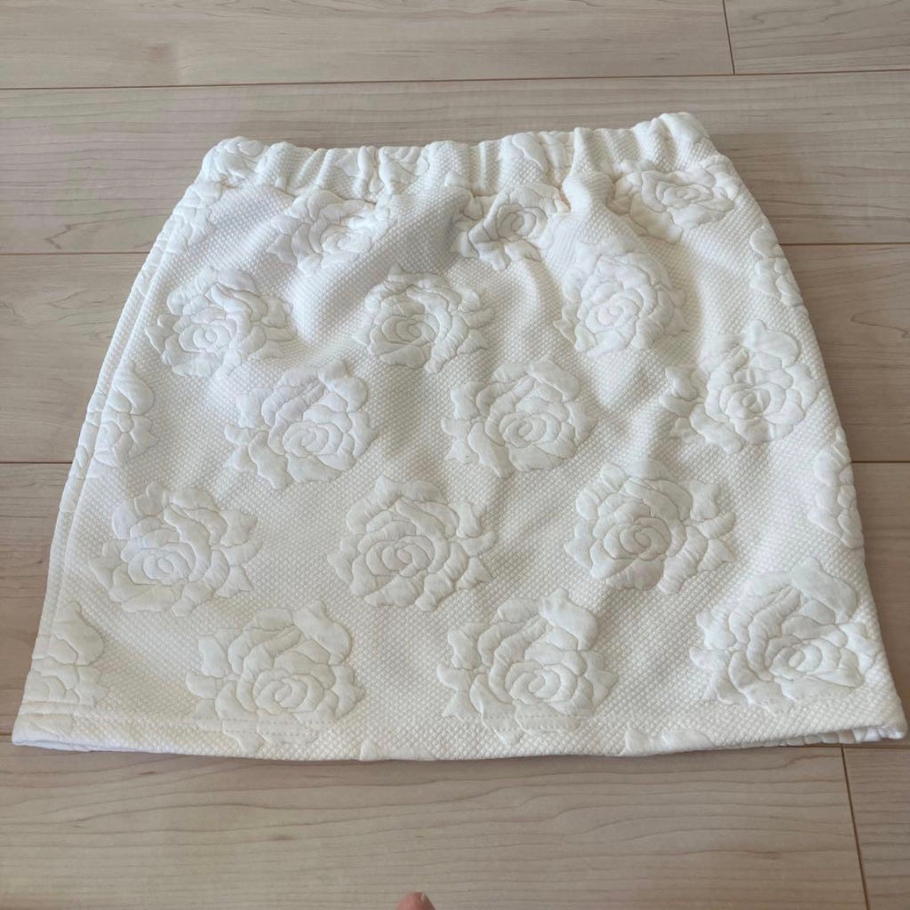 DaTuRa Rose Print Pencil Skirt