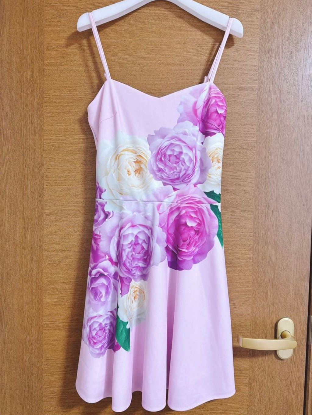 DaTuRa Rose Pattern Dress