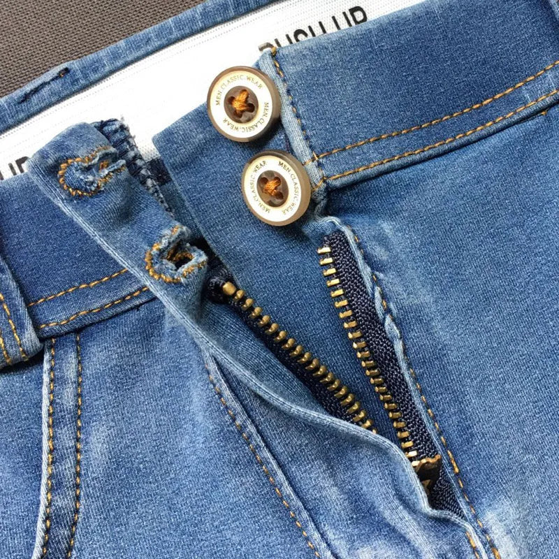 Stretch Tight Jeans