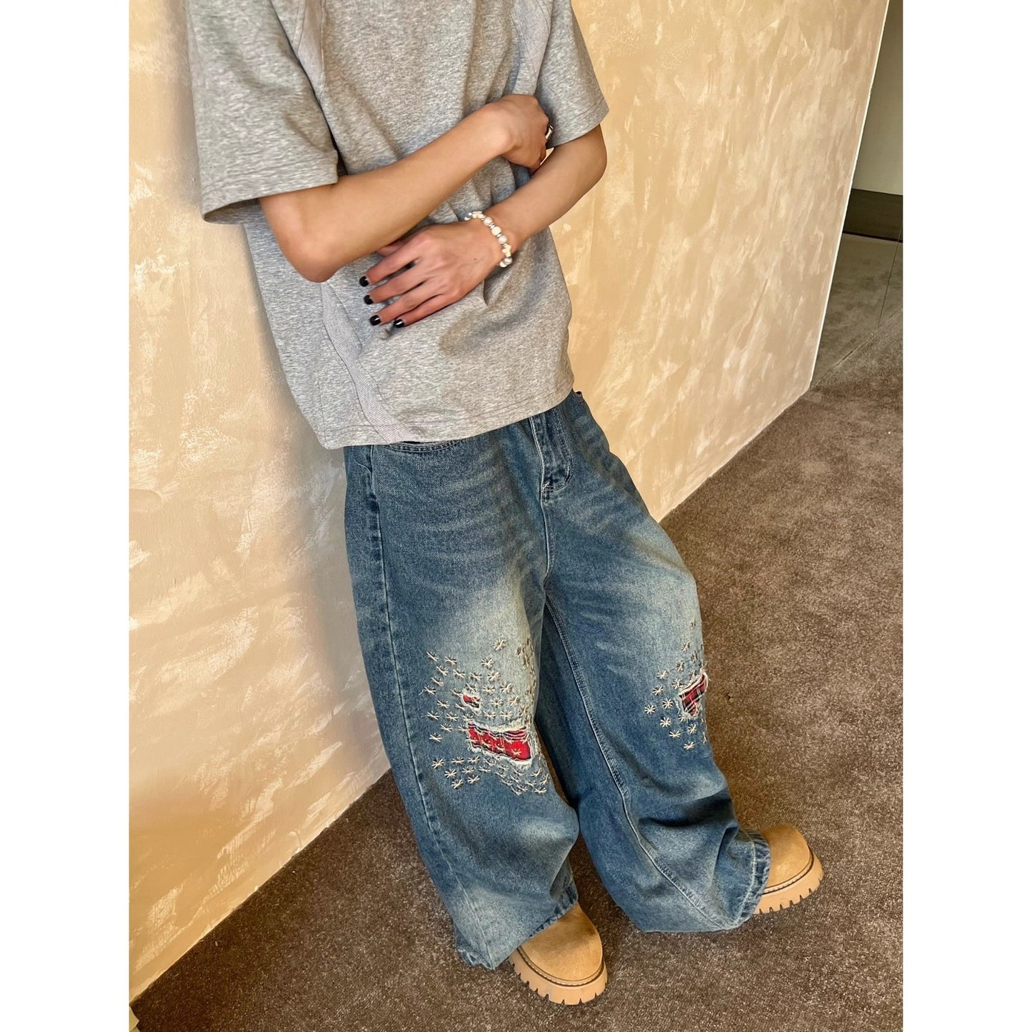 Distressed Embroidered Patch Jeans