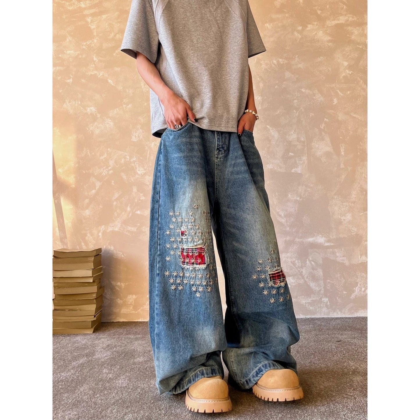 Distressed Embroidered Patch Jeans