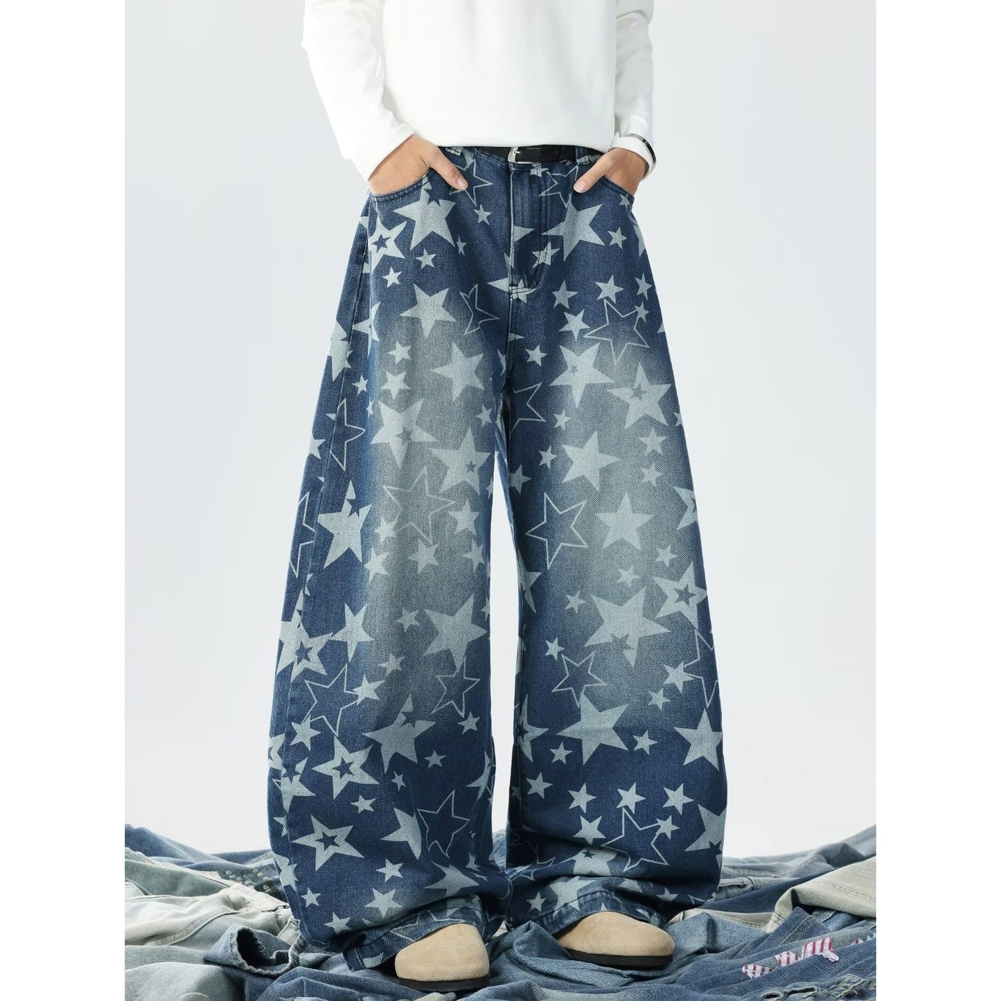 Star Pattern Distressed Denim Pants