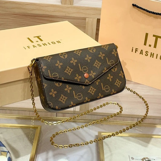Chain Strap Envelope Bag