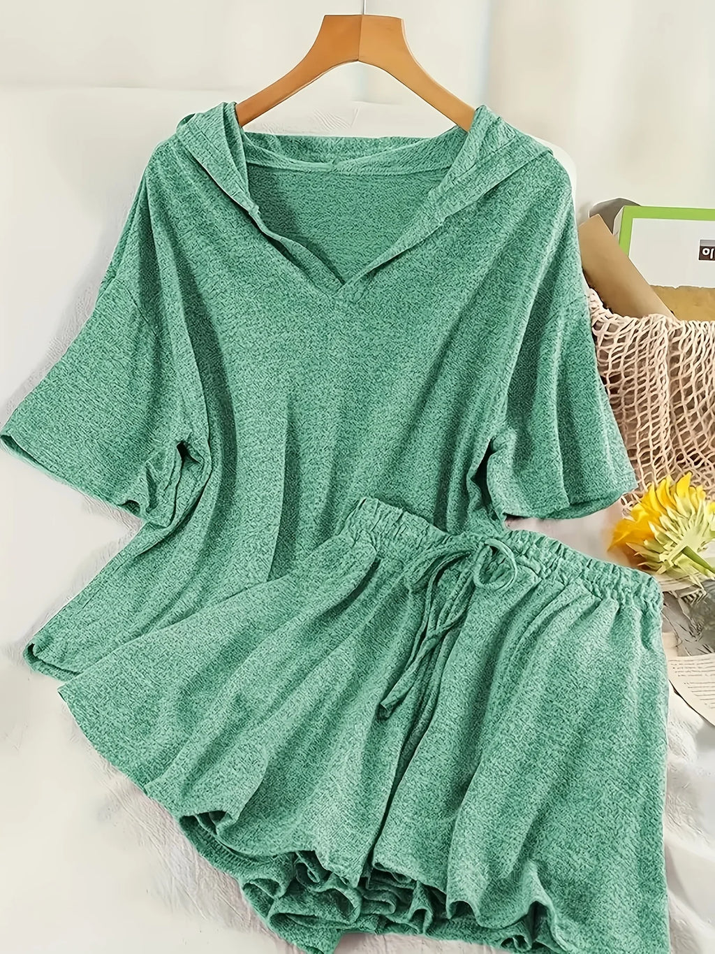 Hooded Short Sleeve Shorts Pantsuit Set