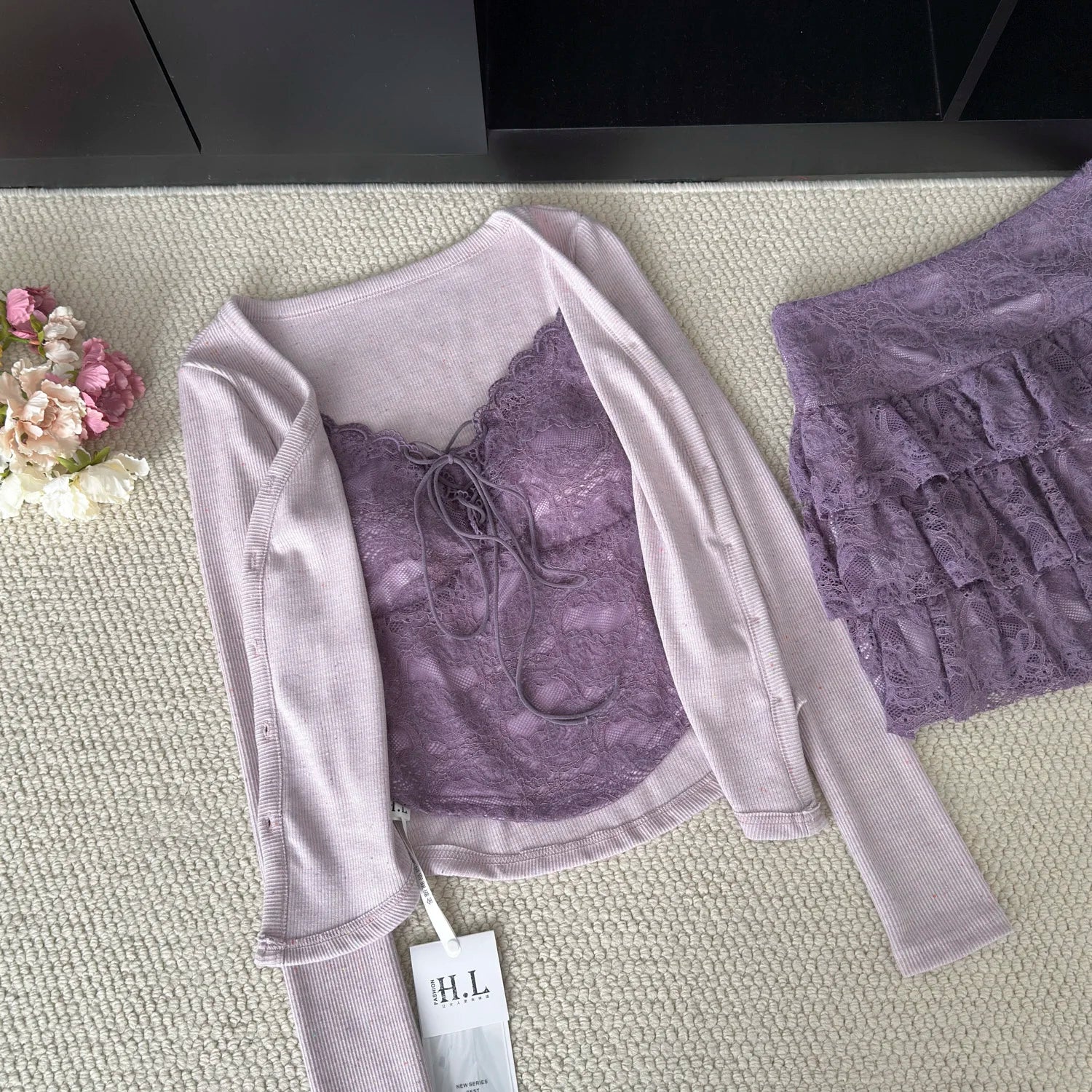 Lace Design Fake 2 Piece Tops +High Waist Skirt