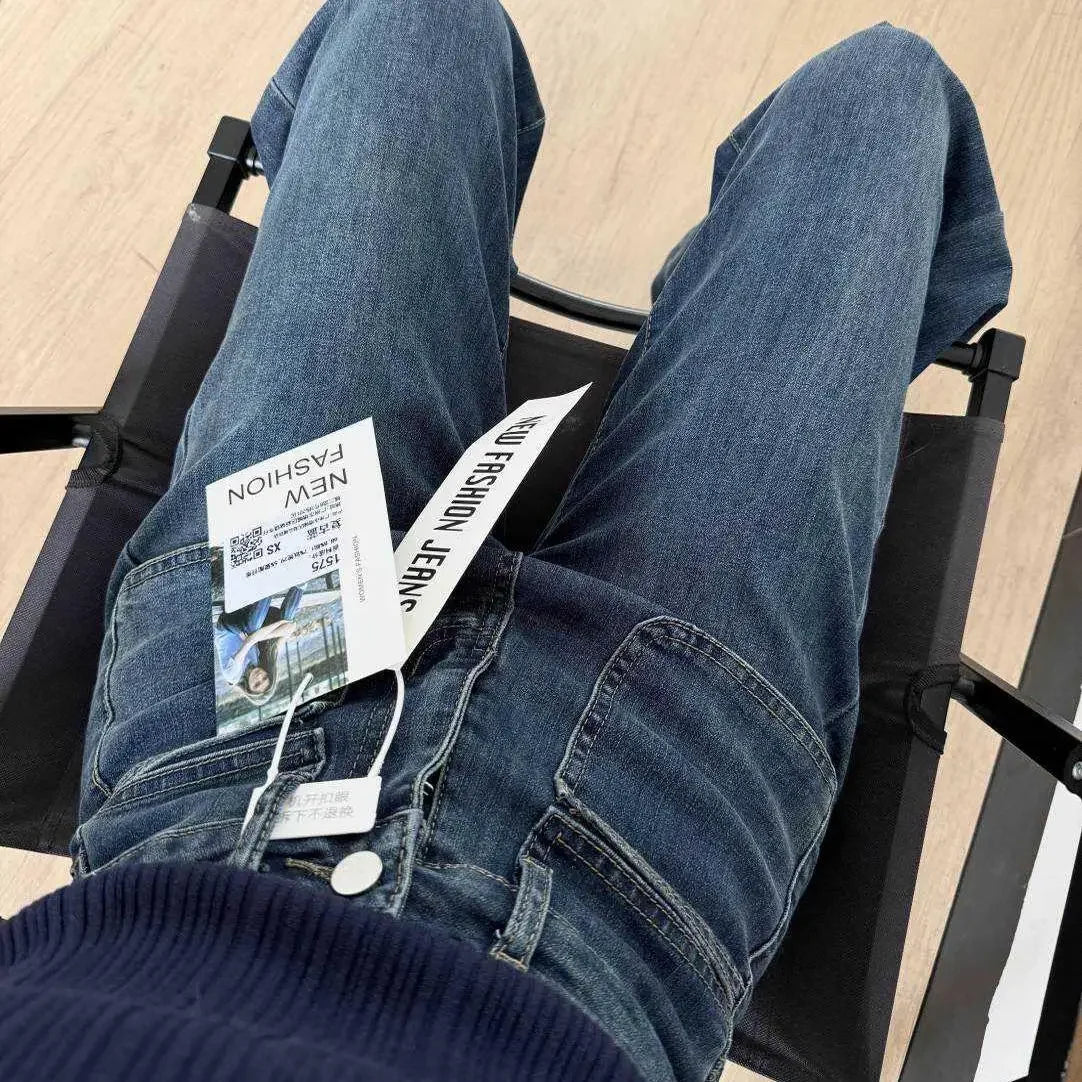 Micro-Flared Jeans