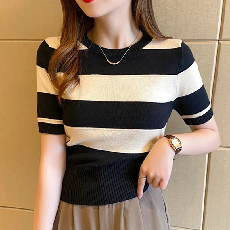 Striped O Neck Pullover Tee