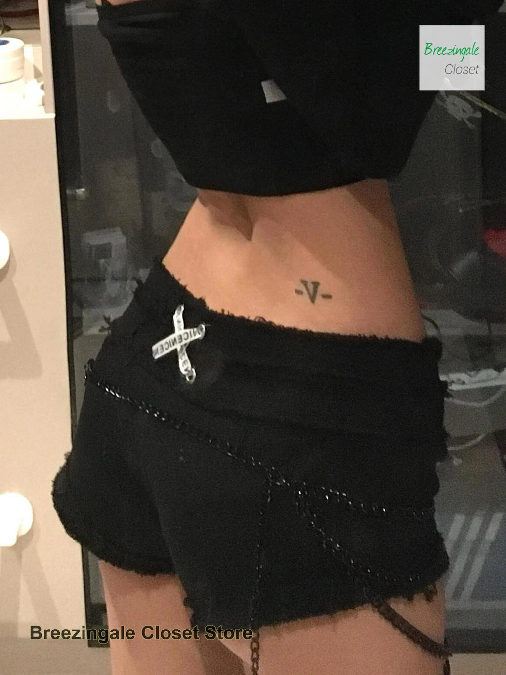 Washed Ribbon Cross-Burr Denim Shorts