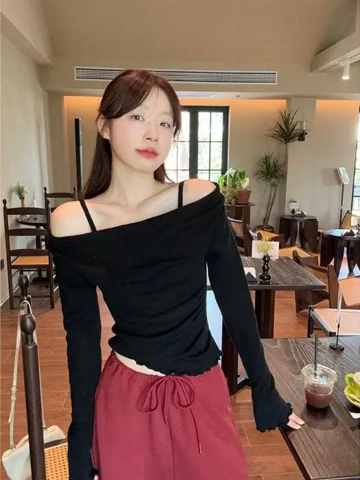 Off-Shoulder Fake Two-Piece Long Sleeve T-Shirt