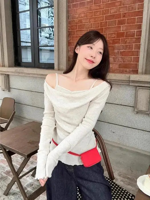 Off-Shoulder Fake Two-Piece Long Sleeve T-Shirt