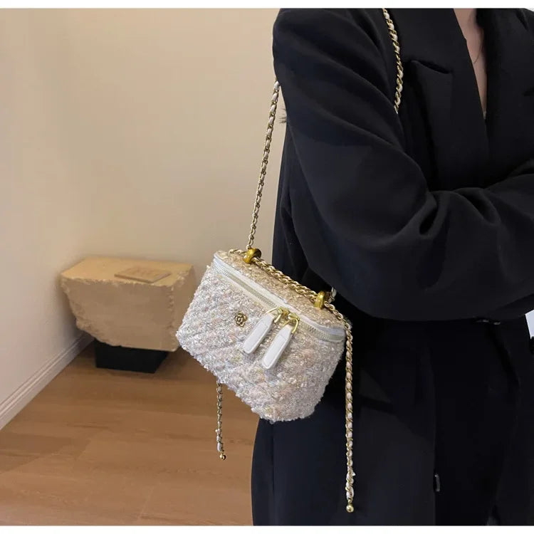 Wool Weave Knitted Crossbody Bag