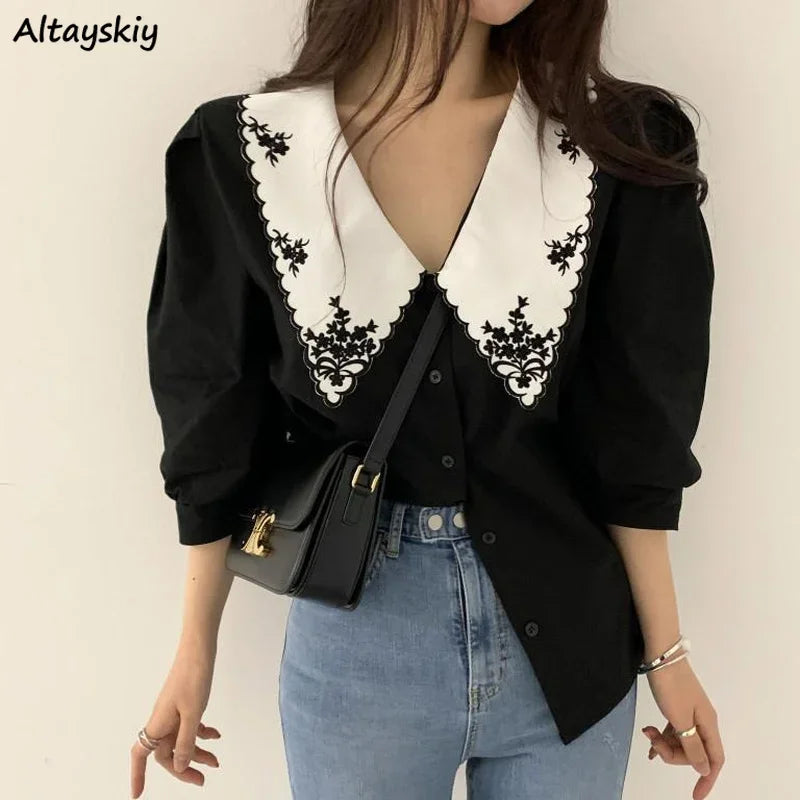 Embroidered Contrast Collar Blouse
