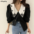 Embroidered Contrast Collar Blouse