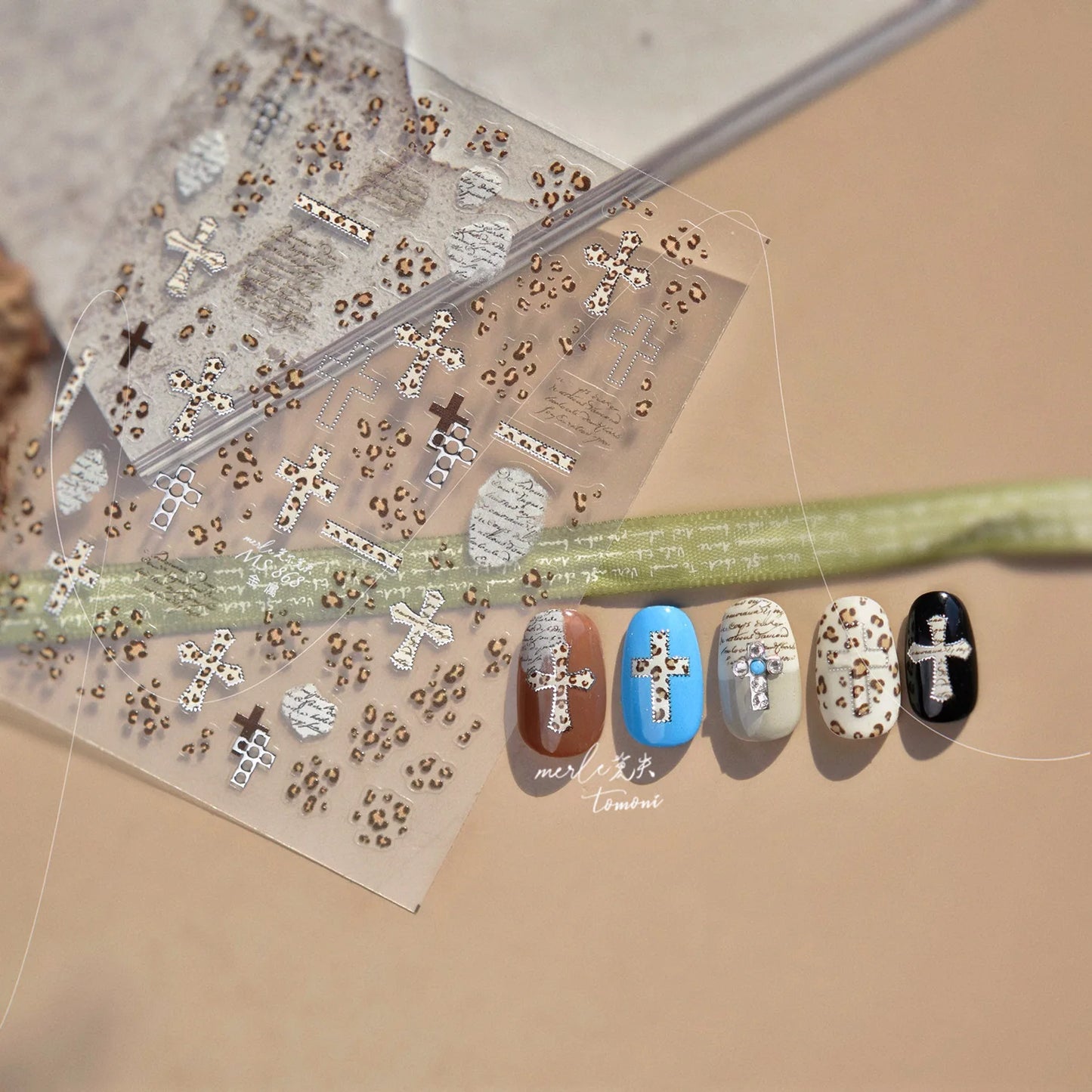 1pcs 5D Retro Leopard Print Heart-shaped Nail Art Stickers Metal Nail Sticker European and American Manicure Decorations Decals