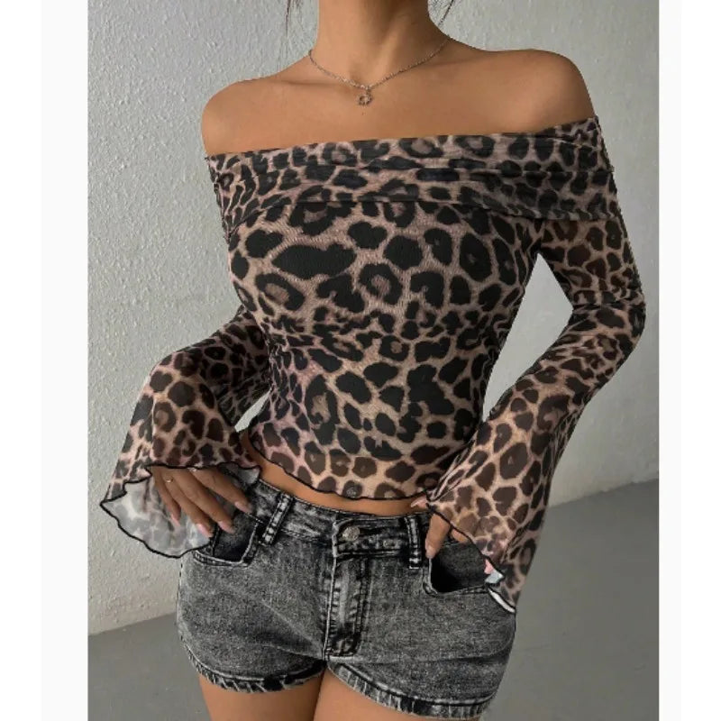 Leopard Print Short Sleeved Round Neck Tee