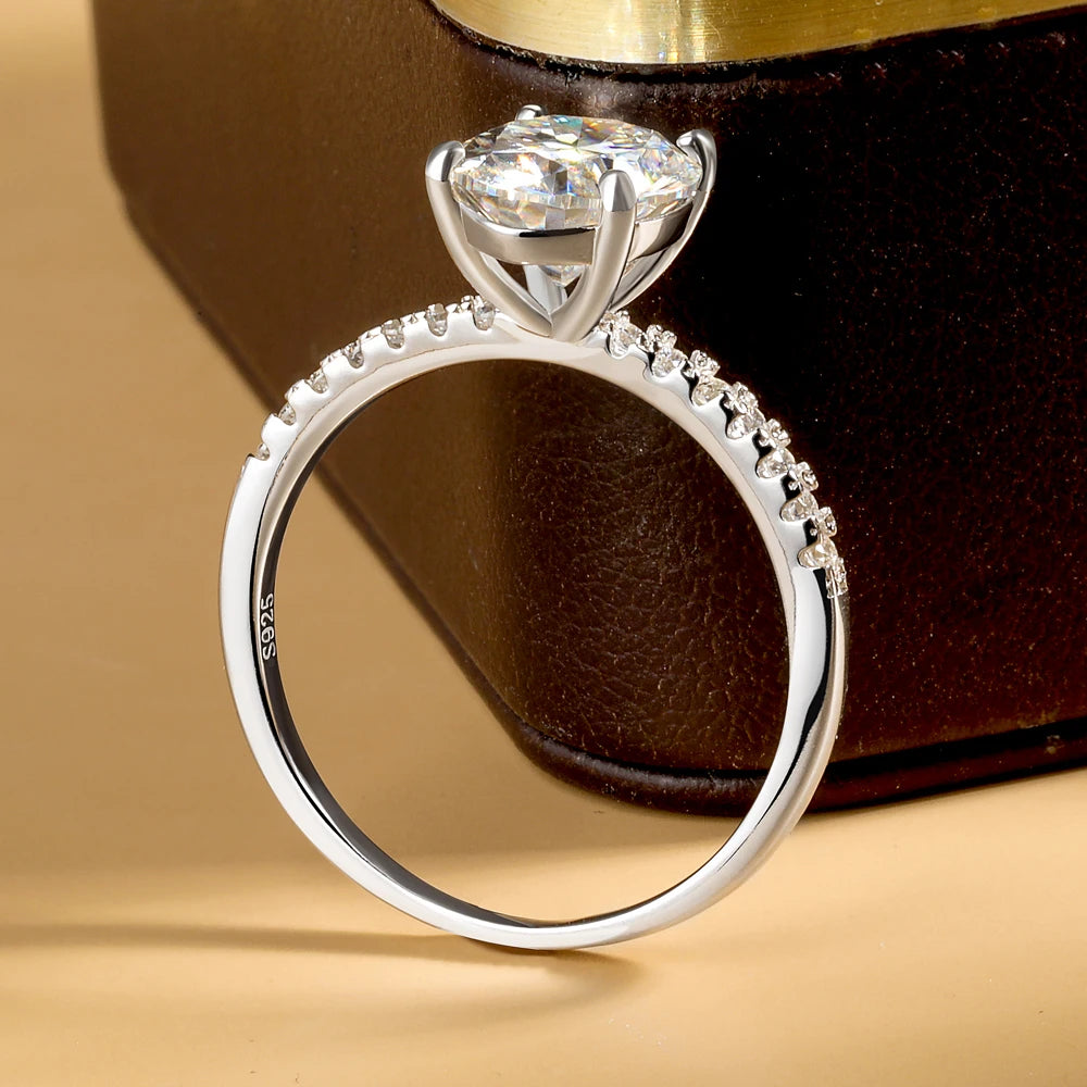 Oval Cut Moissanite Rings S925 Silver