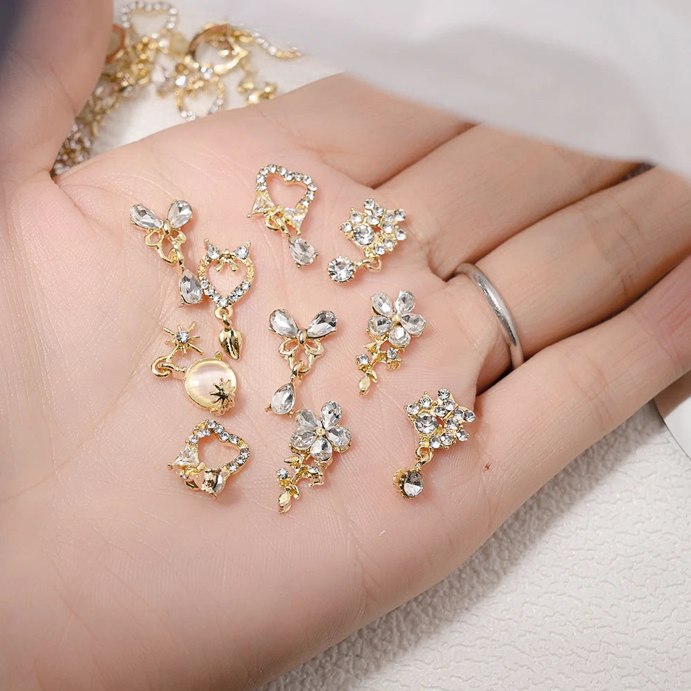 10Pcs Zircon Pendant Luxury Nail Art Charms 3D Gold Metal Nail Crystal Shinying Diamond Flowers/Butterlfy Manicure Accessories