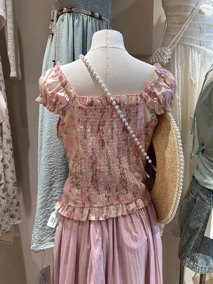 V-Neck Pleated Floral Short-Sleeved Blouse