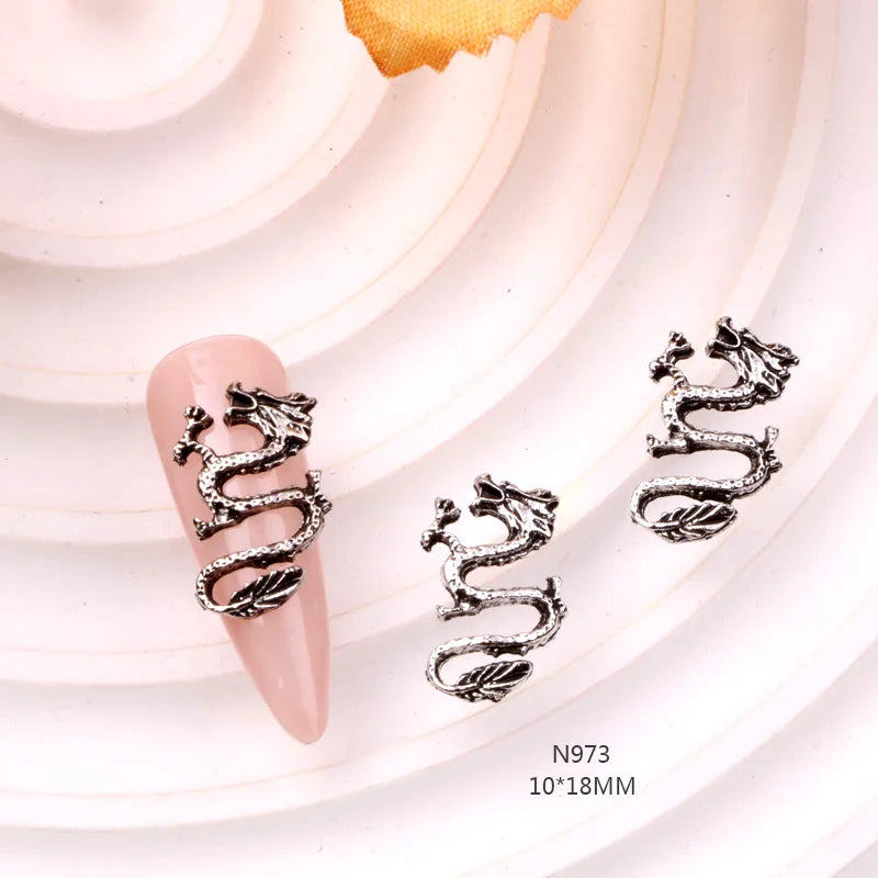 TSZS 10pcs/lot 2024 3D Alloy Silver Gold Chinese Dragon Nail Decorations New Year Chinese Dragon Nail Art Charms