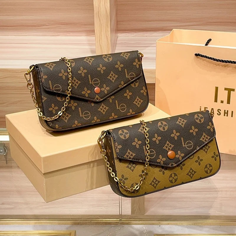 Chain Strap Envelope Bag