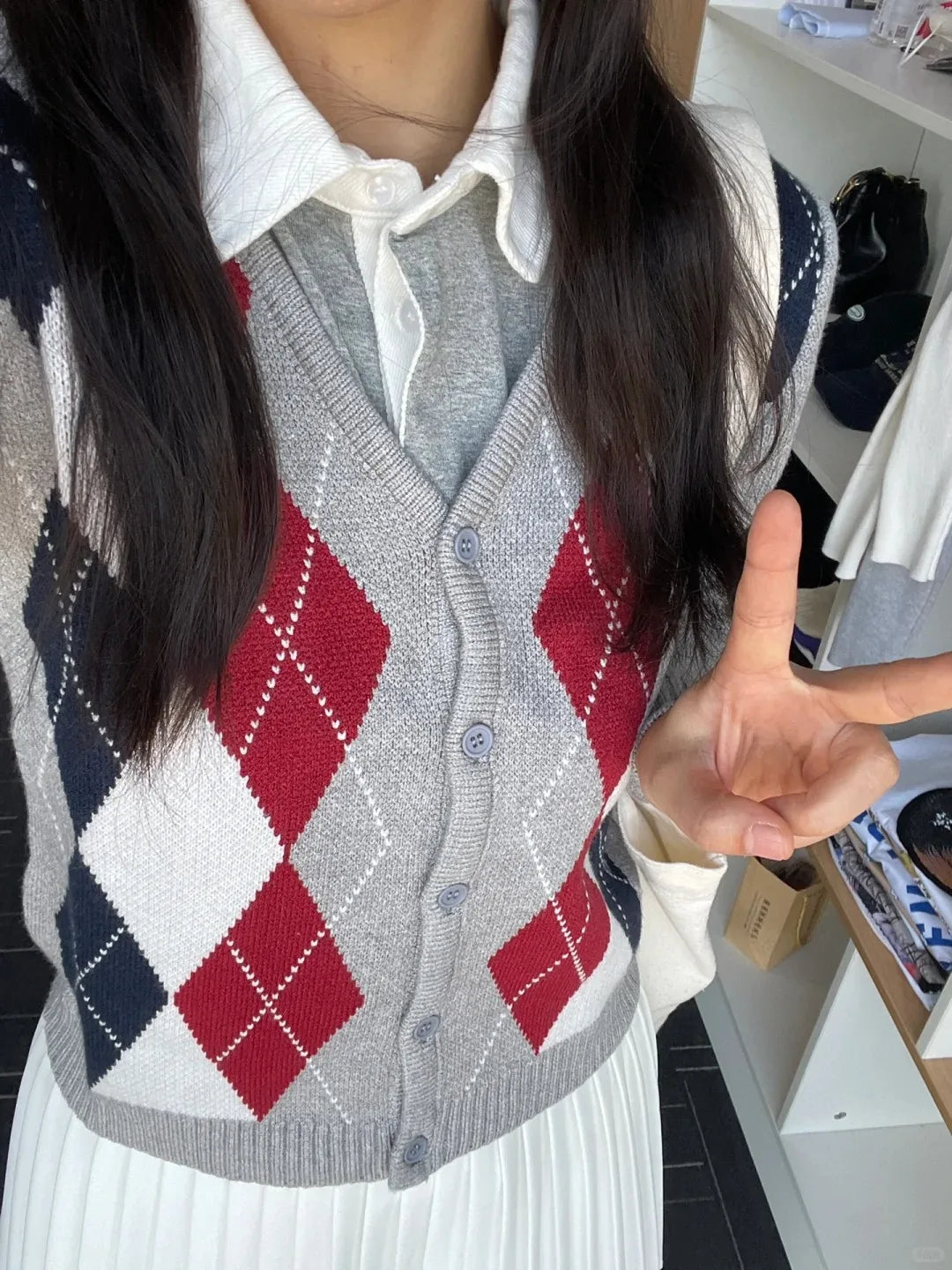 Diamond Jacquard Button Cardigan