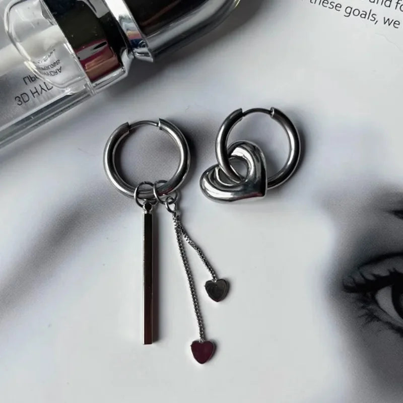 Geometric Irregular Stereo Heart-Shaped Earrings