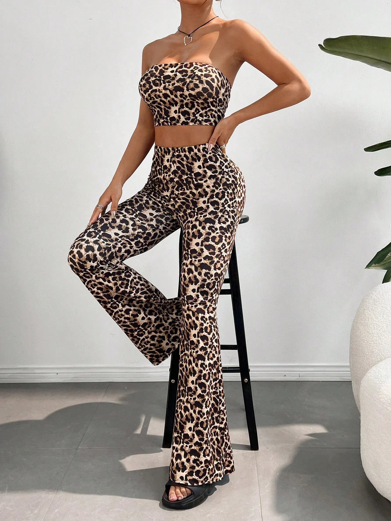 Leopard Print Slim Fit Short Crop Top with Flared Pants Long Trousers Set