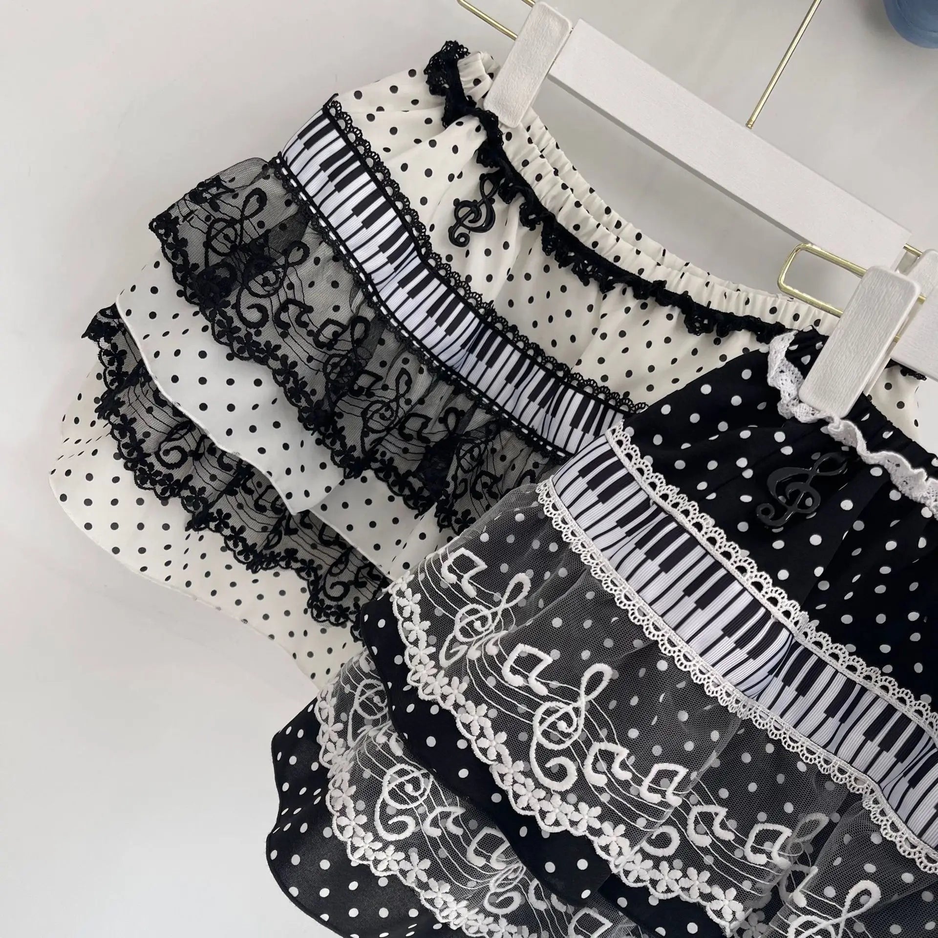 Piano Key Lace Cake Skirt