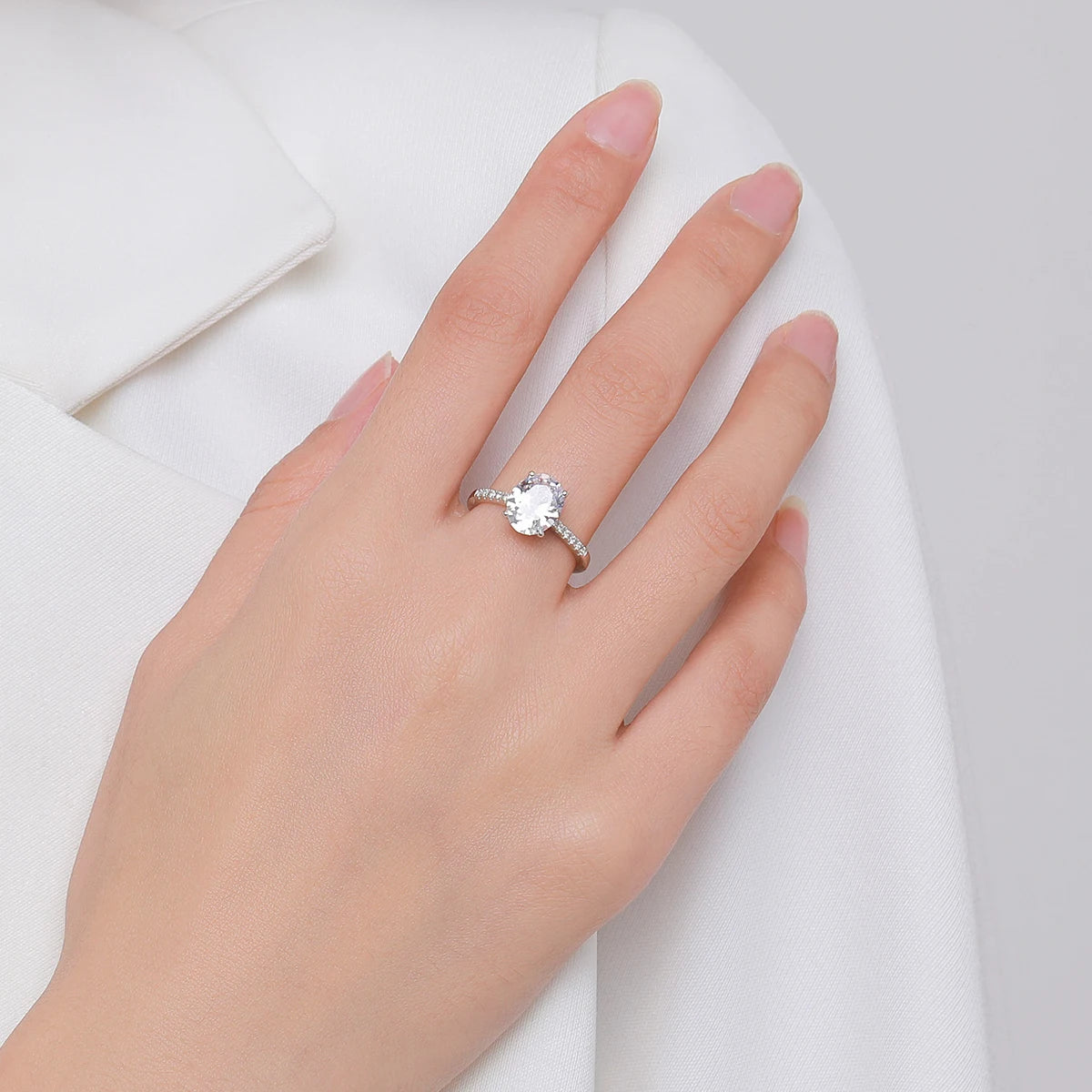 925 Sterling Silver Oval Cut Zircon Ring