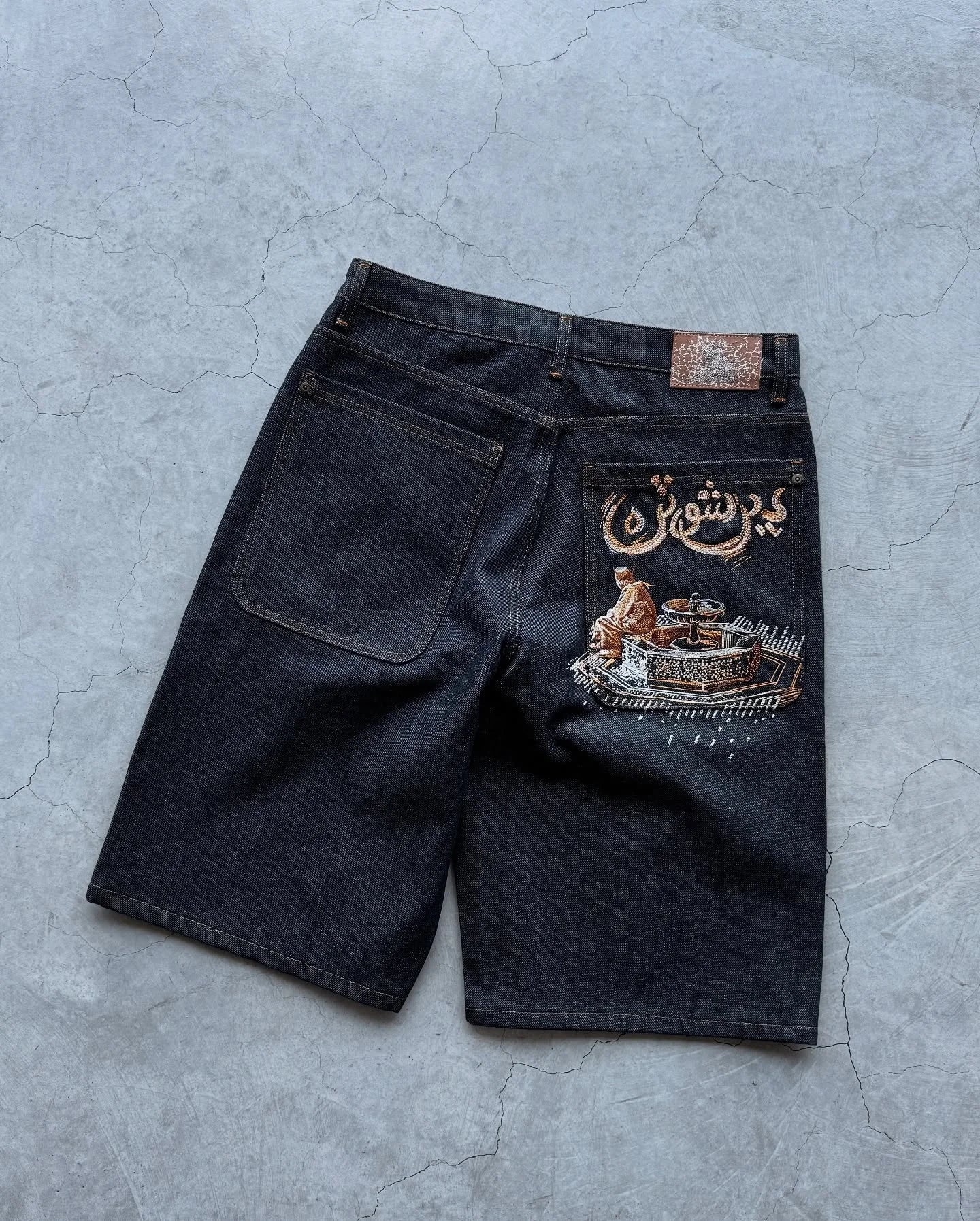 Pattern Denim Shorts