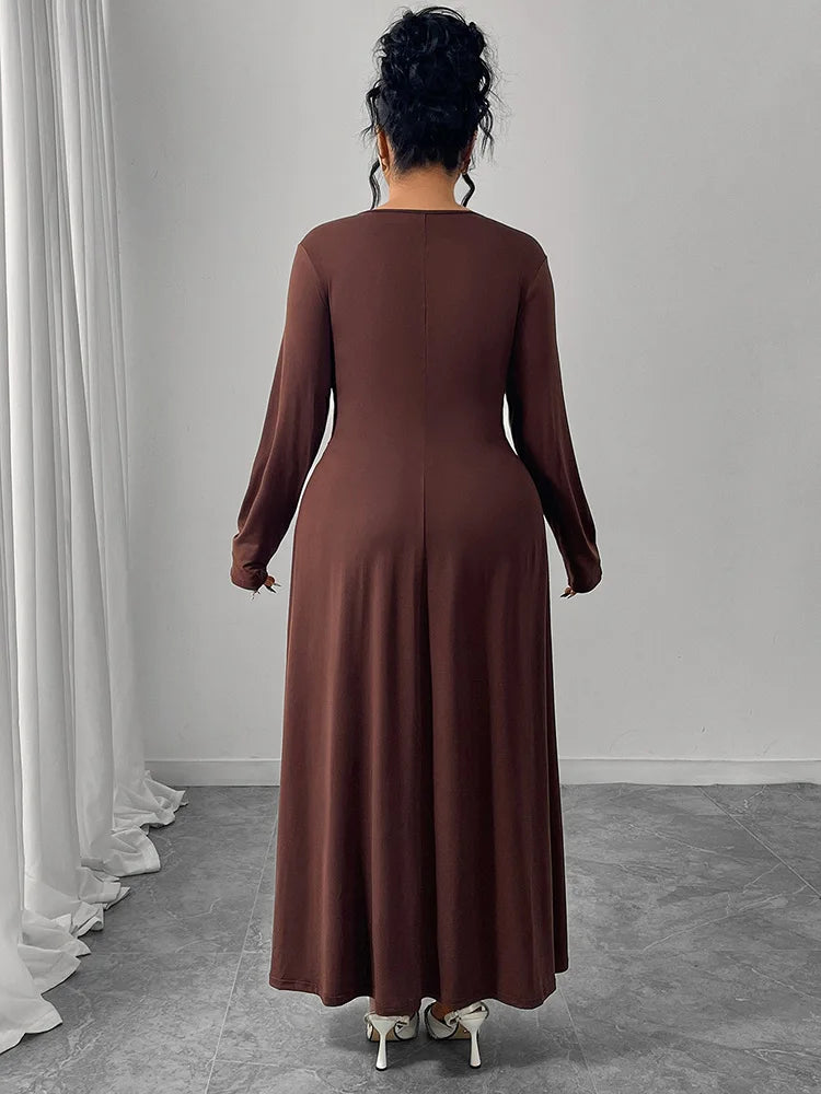 GIBSIE  Pleated O-Neck Long Sleeve Maxi Dress