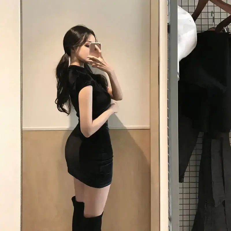 Solid Color High Neck Short-Sleeved Dress