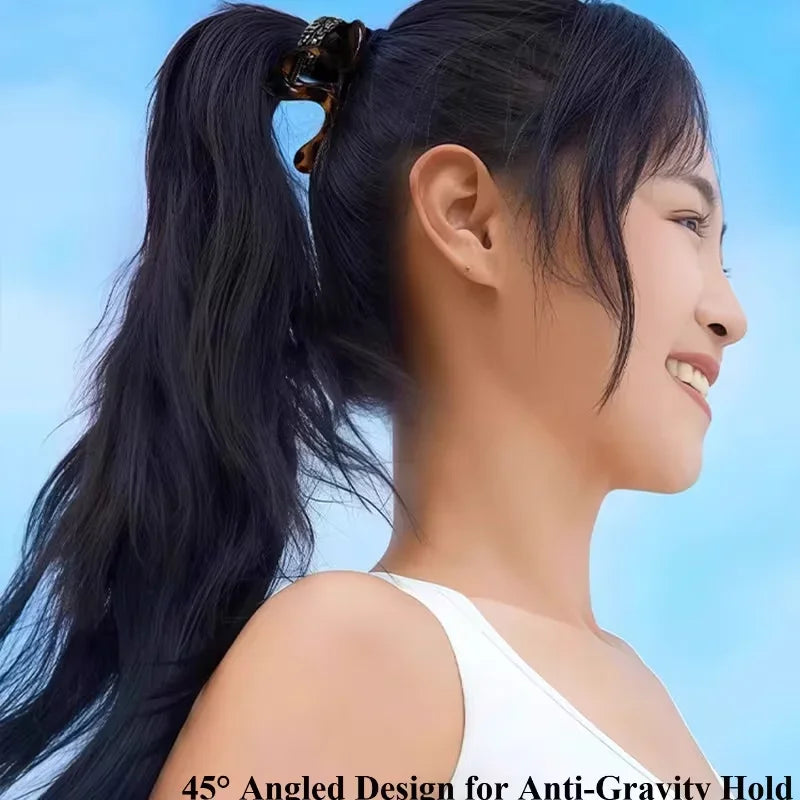 Elegant Curved Hairpin