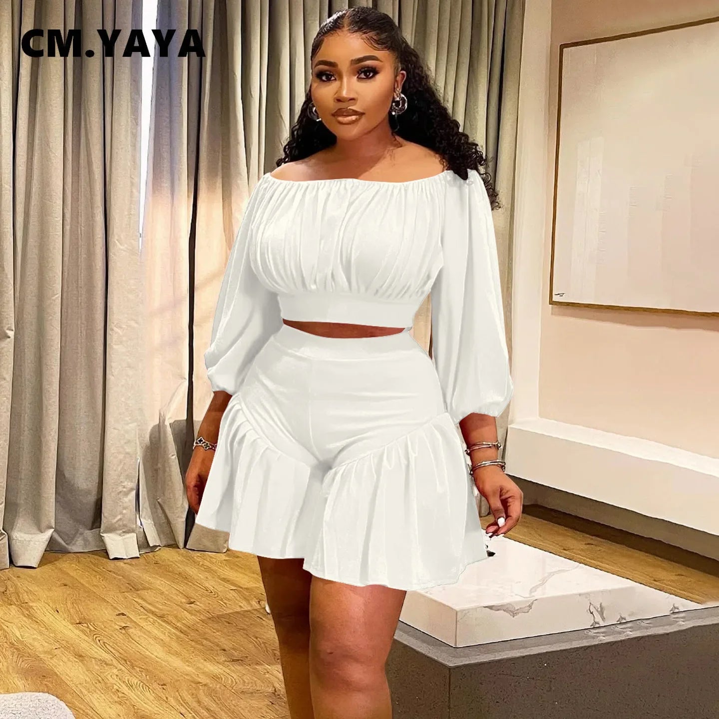 CM.YAYA Long Sleeve Slash Neck T-Shirt and Shorts Set