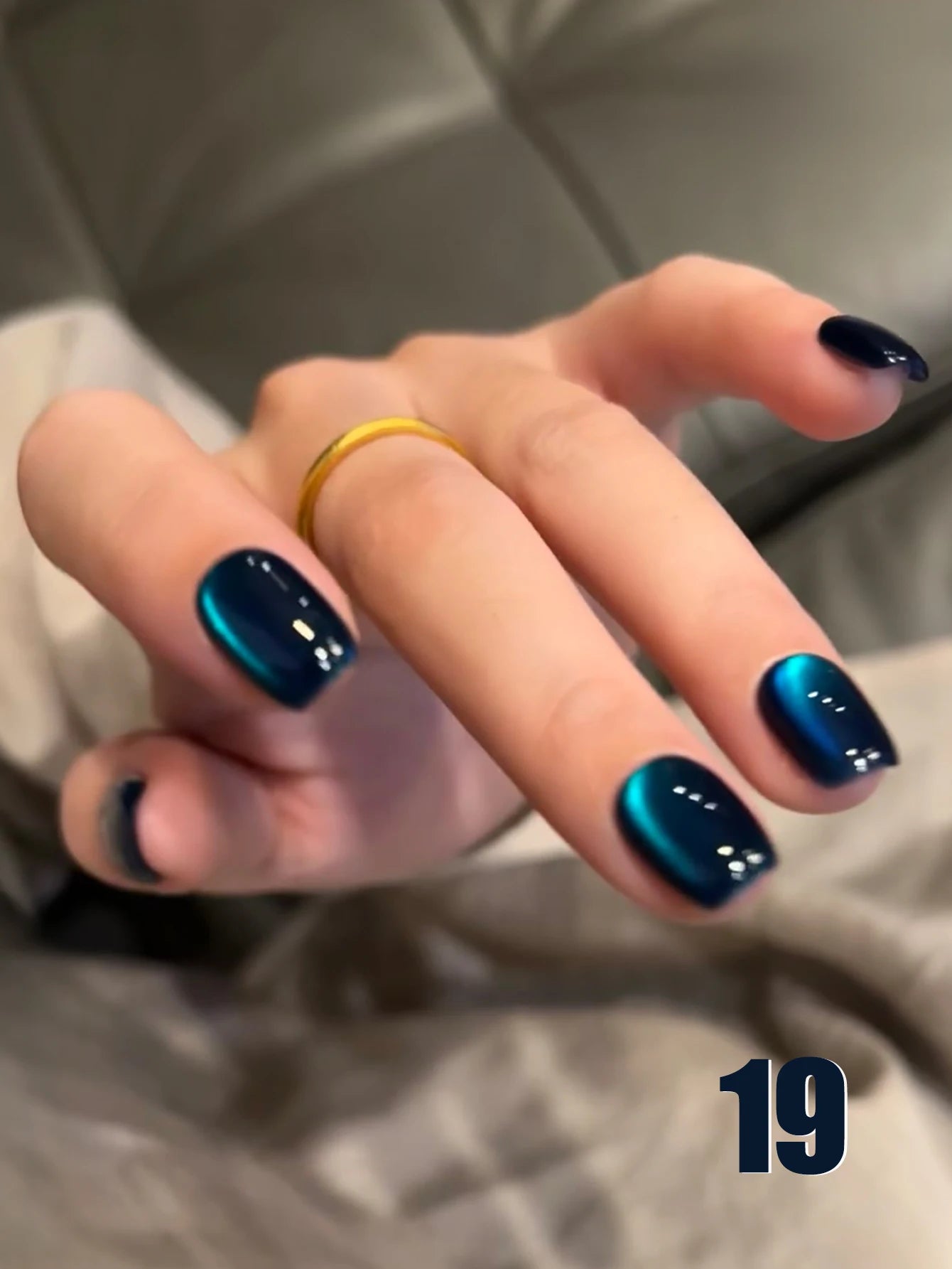 MIANEL 12ML Blue Ocean Cat Eye Gel Nail Polish Mint Mambo Whitenning Glass Beads Cat Magnetic Gel Blue Nails 1-21pcs