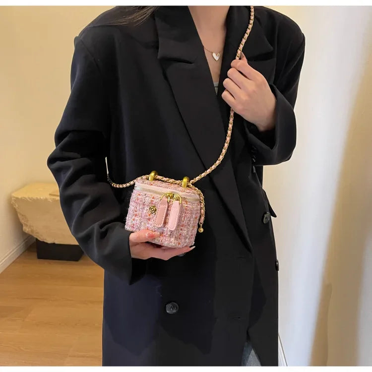 Wool Weave Knitted Crossbody Bag