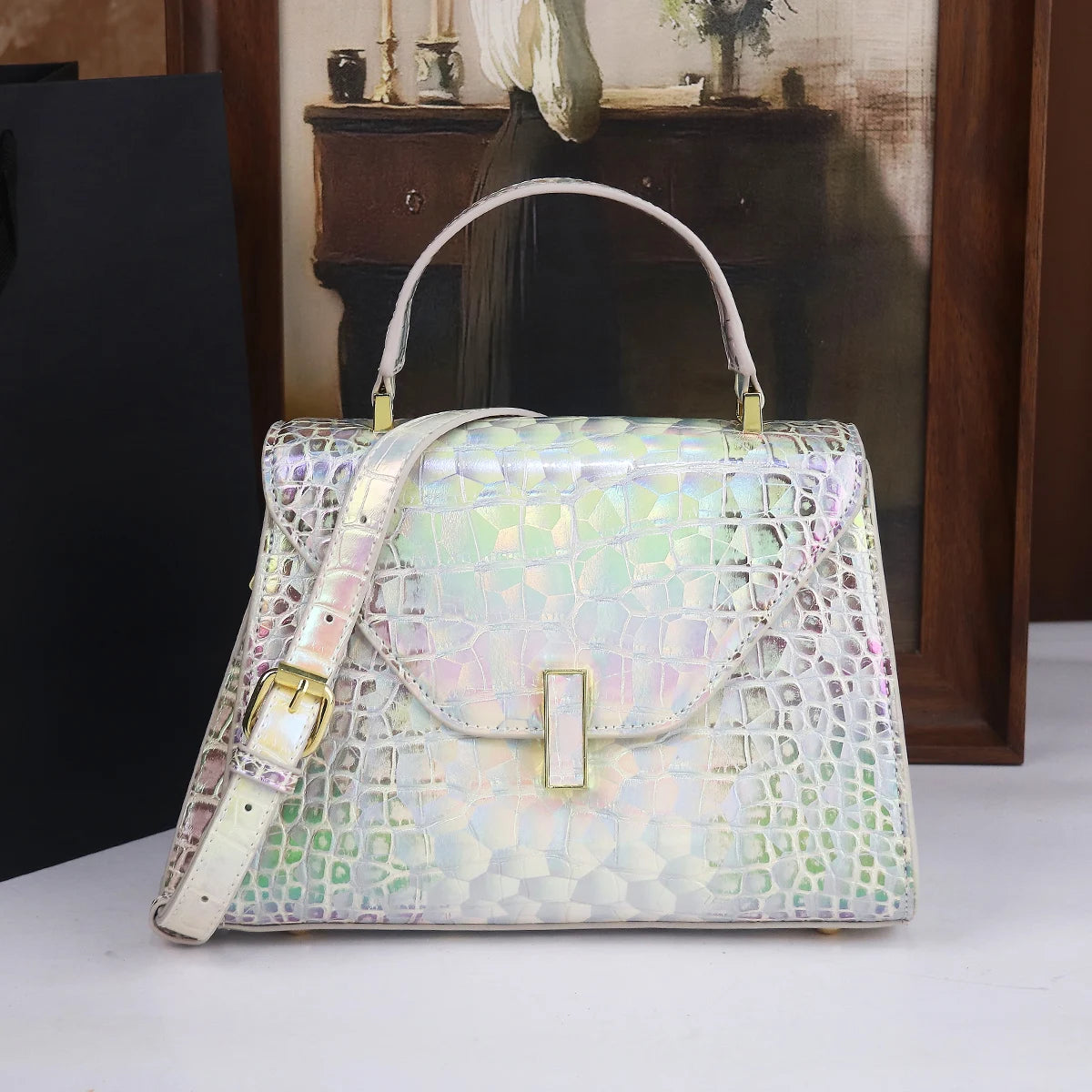 Crocodile Pattern Gradient Color Handbag
