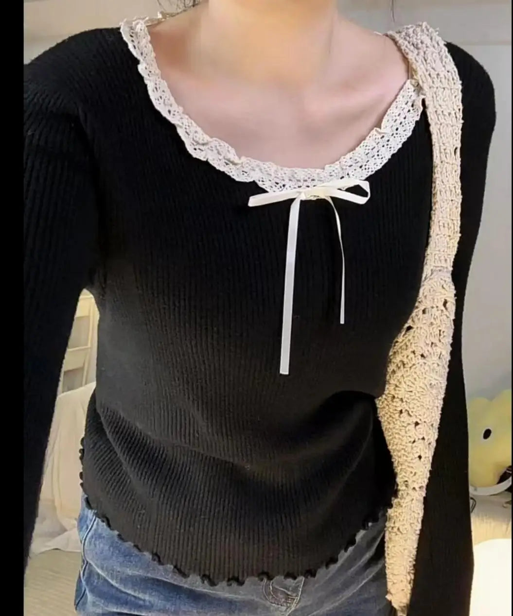 Lace Round Neck T-Shirt