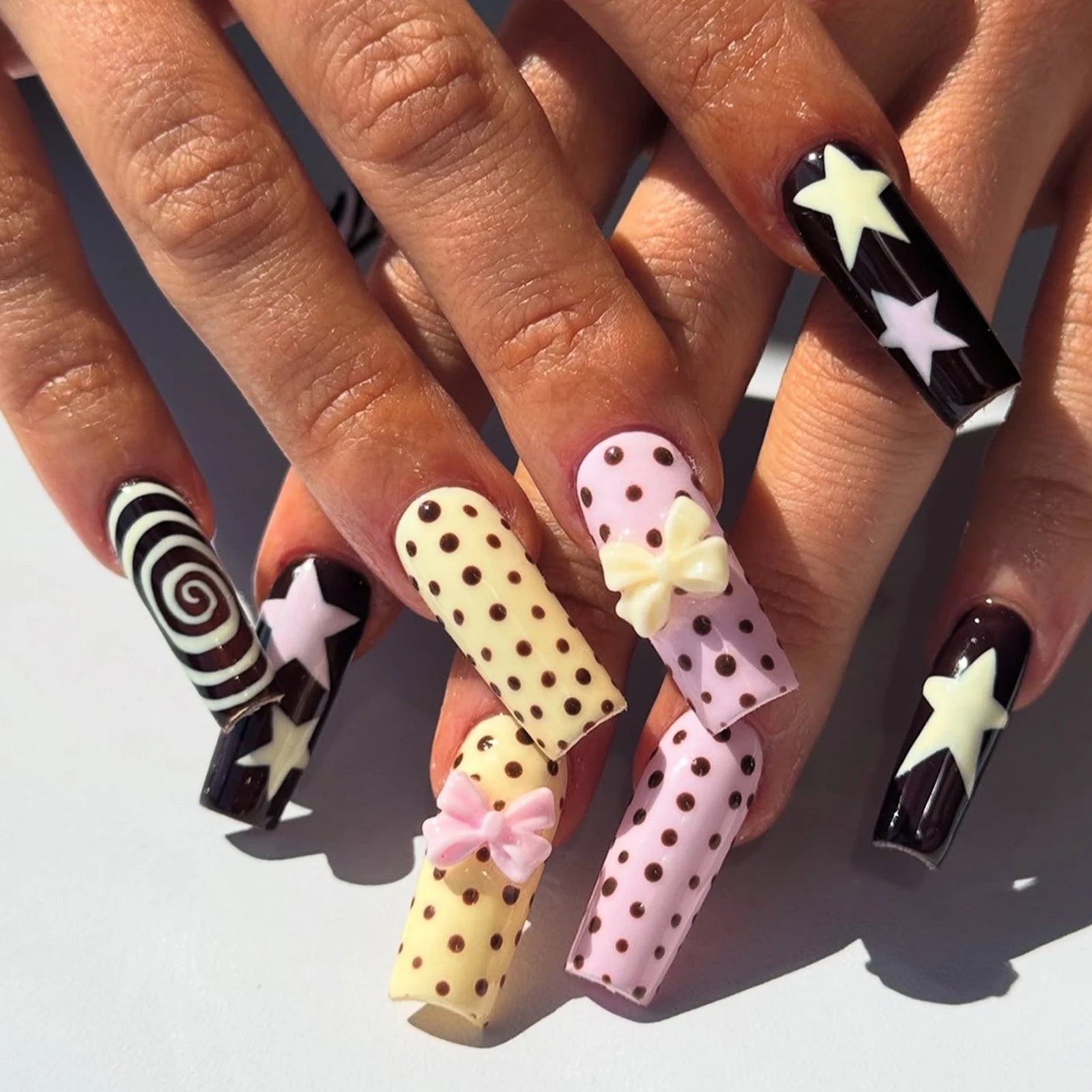 24pcs Sweet Stars Press On Nails