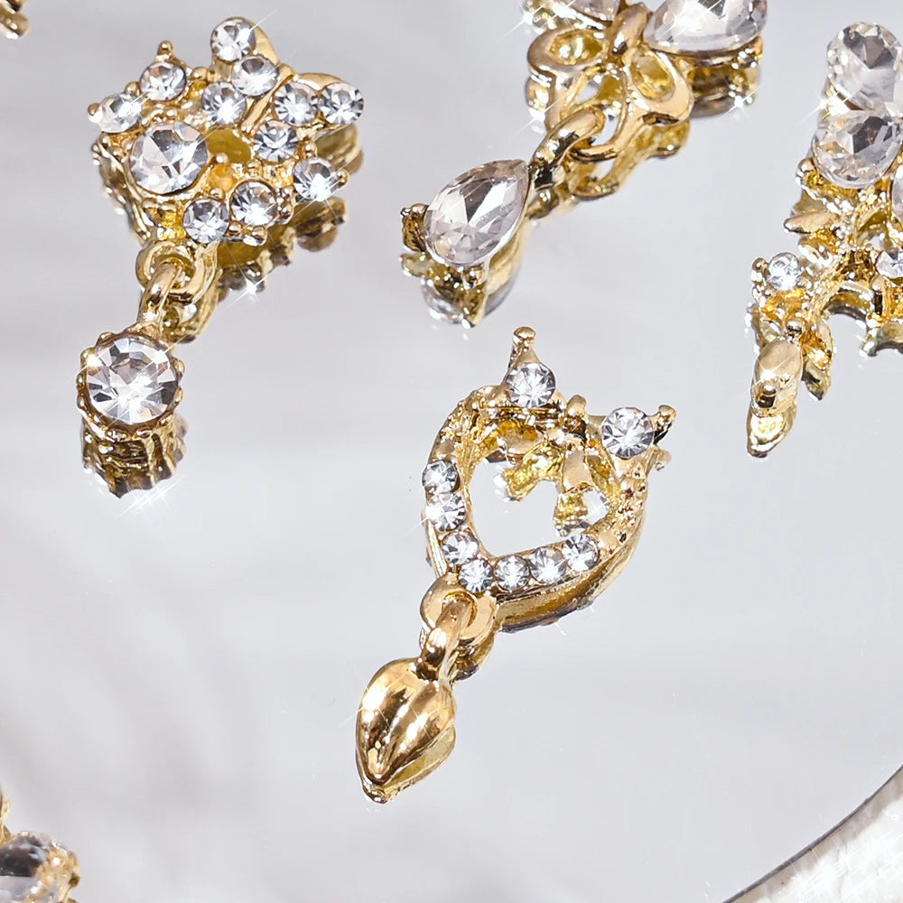 10Pcs Zircon Pendant Luxury Nail Art Charms 3D Gold Metal Nail Crystal Shinying Diamond Flowers/Butterlfy Manicure Accessories
