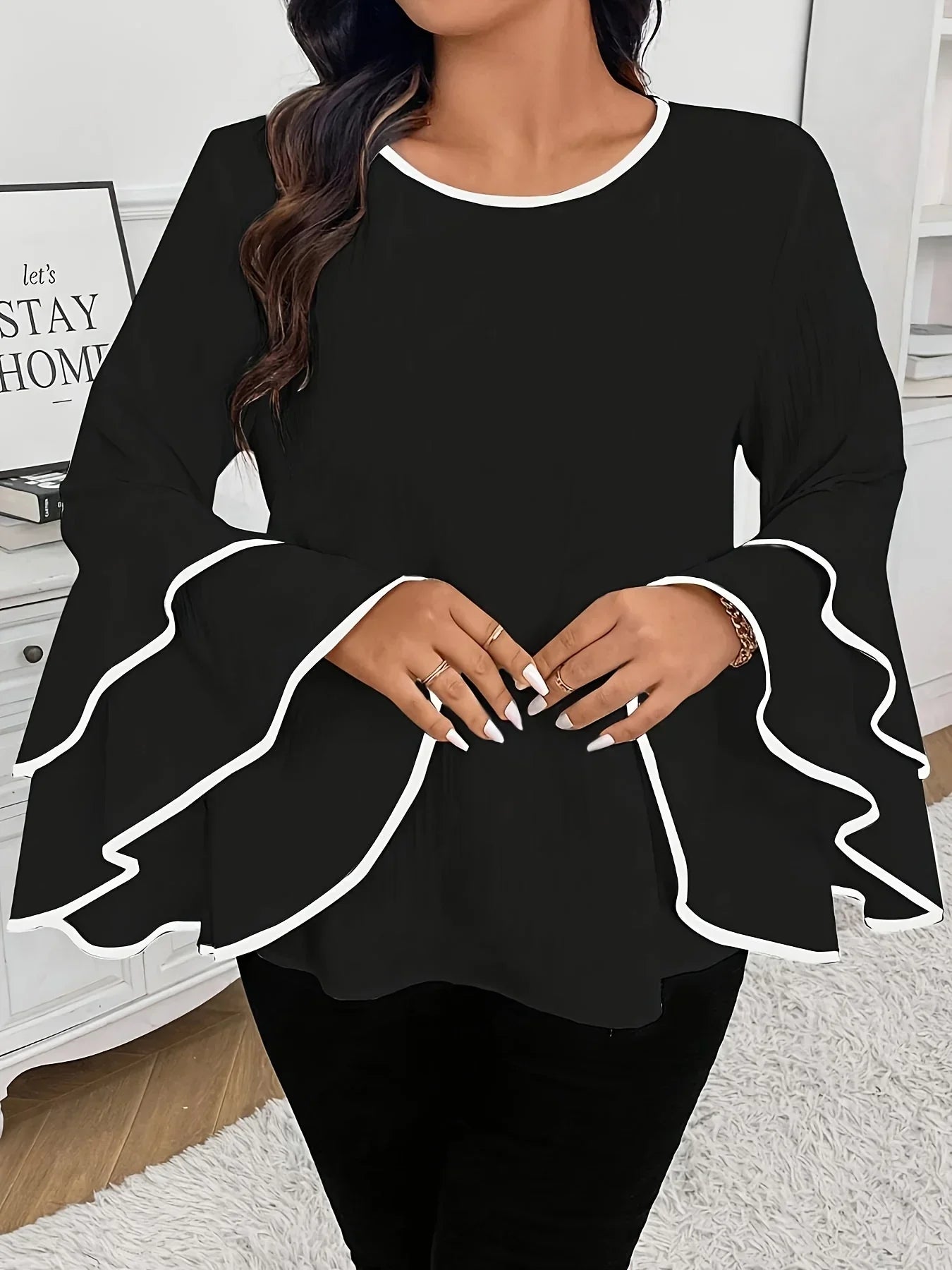 Loose Solid Color Crew-neck Flared Long-sleeved Top