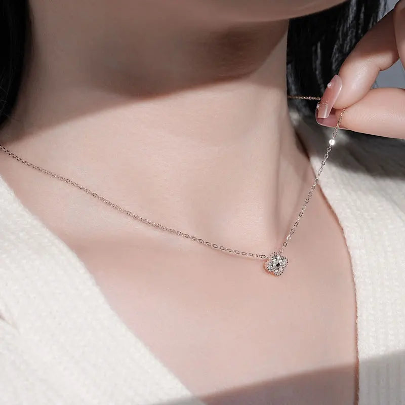 3mm Moissanite Clover Pendant Necklace