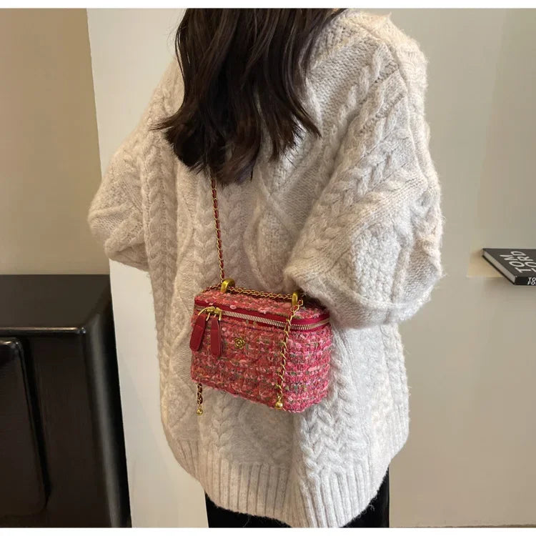 Wool Weave Knitted Crossbody Bag