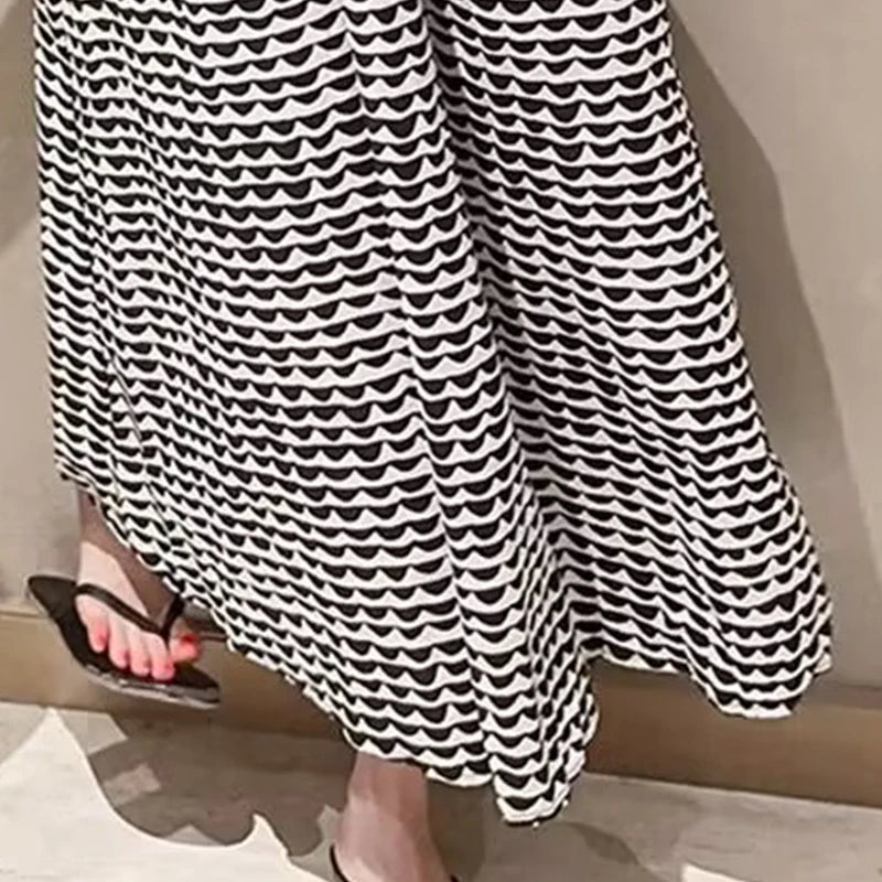 Boho Geometric Print Halter Neck Maxi Dress