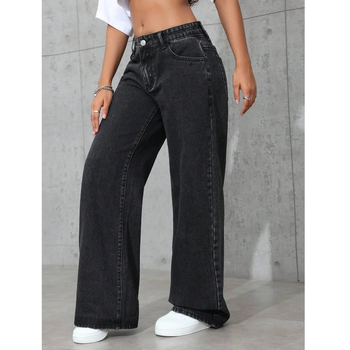 Wide Leg Jeans